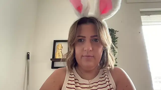 Snapshot of annabellewarick chatting on 2, 4, 2026 annabellewarick online show from 2, 4, 2026