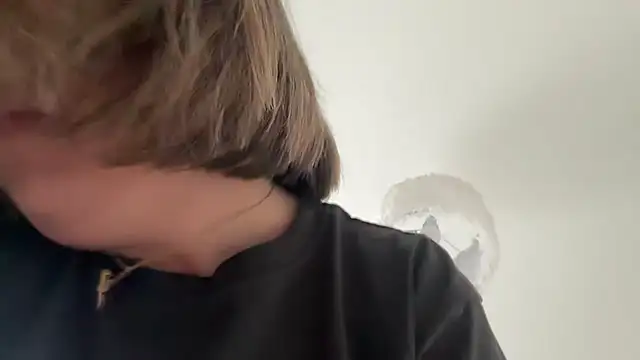 Snapshot of annabellewarick chatting on 23, 4, 2026 annabellewarick online show from 23, 4, 2026