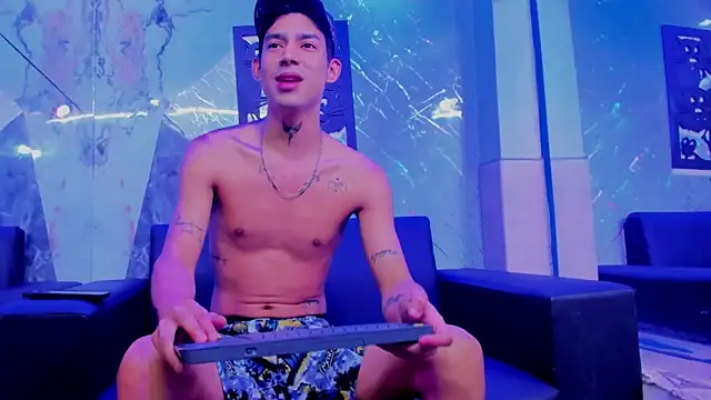 Snapshot of mathewblessed chatting on 14, 4, 2026 mathewblessed online show from 14, 4, 2026