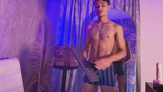 Snapshot of davis_saint chatting on 11, 4, 2026 davis saint online show from 11, 4, 2026