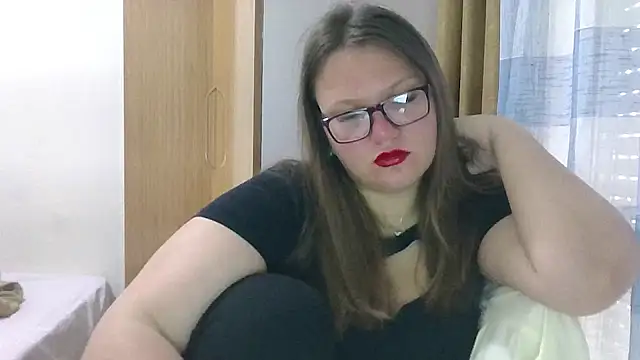 Snapshot of MuseChic_Wild chatting on 12, 5, 2026 MuseChic Wild online show from 12, 5, 2026