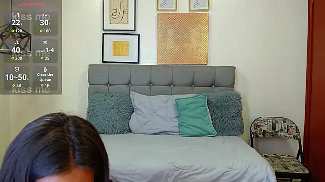 Snapshot of Sharon_makelove chatting on 13, 4, 2026 Sharon makelove online show from 13, 4, 2026