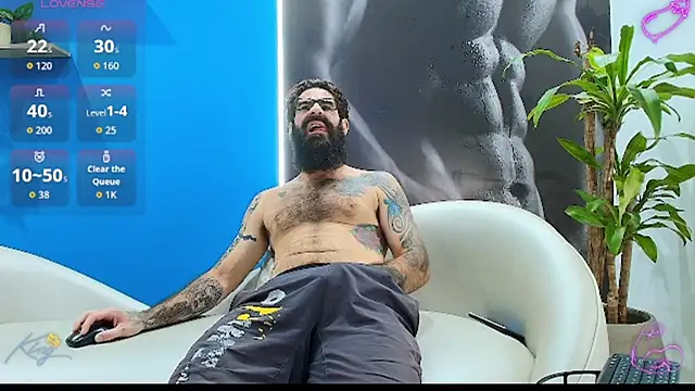 Snapshot of Haraldsmed chatting on 16, 3, 2026 Haraldsmed online show from 16, 3, 2026