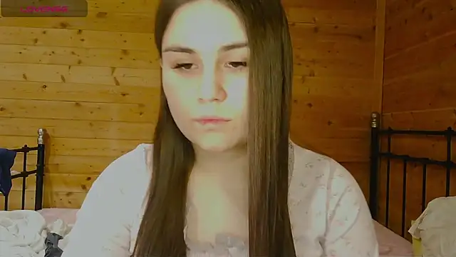 Snapshot of LucyMur chatting on 25, 3, 2026 LucyMur online show from 25, 3, 2026