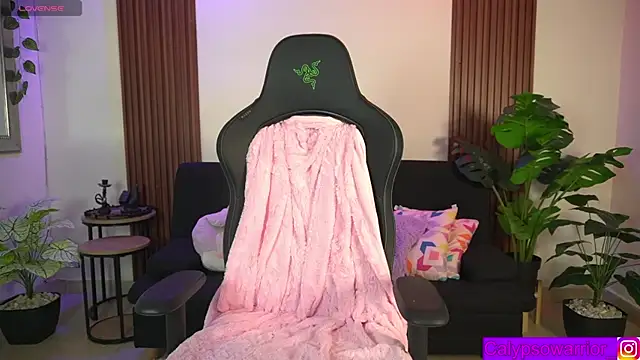 Snapshot of calypso_and_g2 chatting on 22, 3, 2026 calypso and g2 online show from 22, 3, 2026