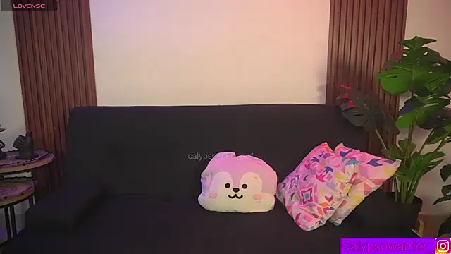 Snapshot of calypso_and_g2 chatting on 12, 4, 2026 calypso and g2 online show from 12, 4, 2026