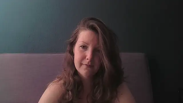 Snapshot of Boobiegirl91 chatting on 9, 6, 2026 Boobiegirl91 online show from 9, 6, 2026