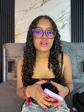 Snapshot of Bunny_fire chatting on 13, 3, 2026 Bunny fire online show from 13, 3, 2026