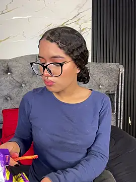 Snapshot of Bunny_fire chatting on 20, 4, 2026 Bunny fire online show from 20, 4, 2026