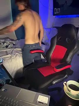 AngelLatinBoy online show from 5, 4, 2026