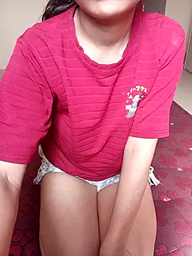 Snapshot of Divya3107 chatting on 24, 6, 2026 Divya3107 online show from 24, 6, 2026
