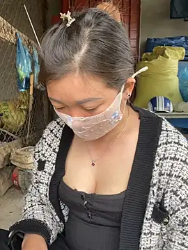 Snapshot of Bling-pusy chatting on 12, 3, 2026 Bling-pusy online show from 12, 3, 2026