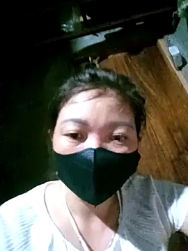 Snapshot of Bling-pusy chatting on 22, 4, 2026 Bling-pusy online show from 22, 4, 2026