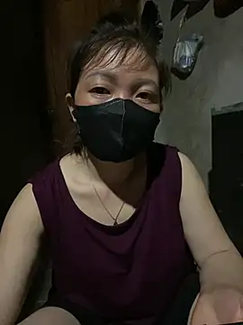 Snapshot of Bling-pusy chatting on 2, 6, 2026 Bling-pusy online show from 2, 6, 2026