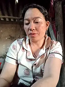 Snapshot of Yellow-pink chatting on 24, 3, 2026 Yellow-pink online show from 24, 3, 2026