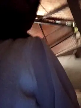 Snapshot of Yellow-pink chatting on 14, 4, 2026 Yellow-pink online show from 14, 4, 2026