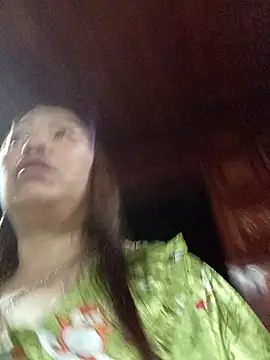 Snapshot of Yellow-pink chatting on 18, 4, 2026 Yellow-pink online show from 18, 4, 2026