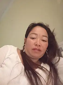 Yellow-pink online show from 26, 7, 2026