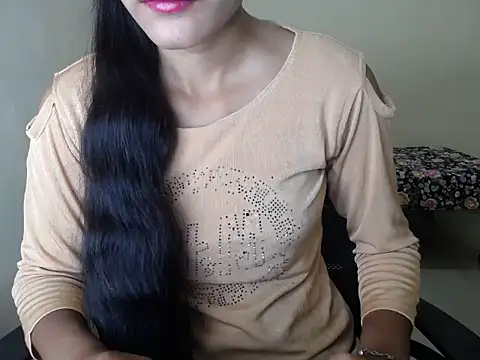 Snapshot of shreya_sharma01 chatting on 15, 4, 2026 shreya sharma01 online show from 15, 4, 2026