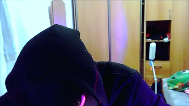 Snapshot of niksikor chatting on 8, 3, 2026 niksikor online show from 8, 3, 2026