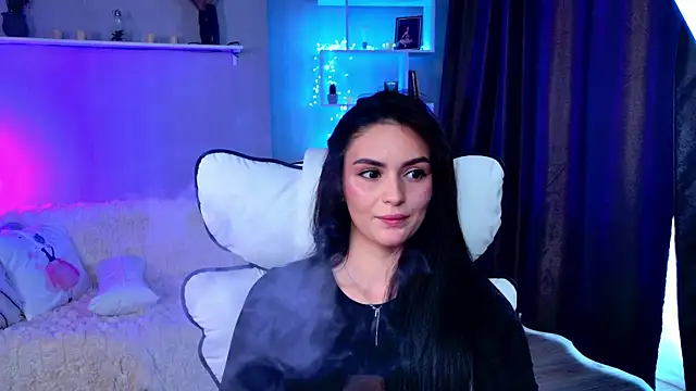 Snapshot of MilaaSweety chatting on 13, 4, 2026 MilaaSweety online show from 13, 4, 2026