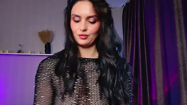 Snapshot of MilaaSweety chatting on 26, 4, 2026 MilaaSweety online show from 26, 4, 2026