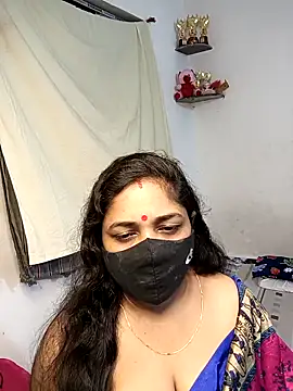 Snapshot of Tanvi_My_Girl chatting on 27, 4, 2026 Tanvi My Girl online show from 27, 4, 2026