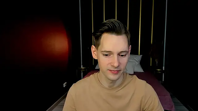 Snapshot of Martin_Perry chatting on 24, 4, 2026 Martin Perry online show from 24, 4, 2026