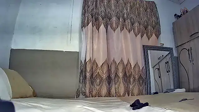 Snapshot of DirtyMelo chatting on 1, 4, 2026 DirtyMelo online show from 1, 4, 2026