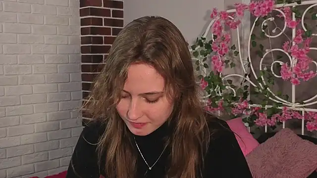 Snapshot of RubieHeiser chatting on 13, 4, 2026 RubieHeiser online show from 13, 4, 2026