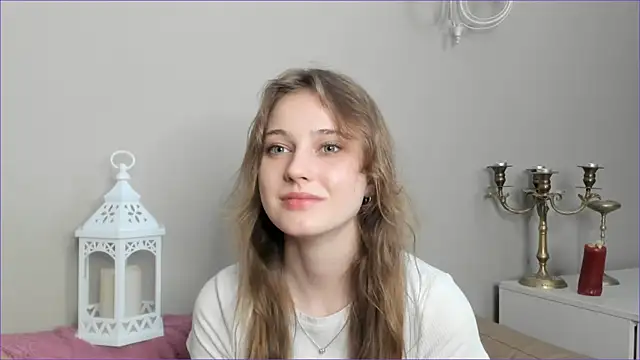 Snapshot of RubieHeiser chatting on 15, 4, 2026 RubieHeiser online show from 15, 4, 2026