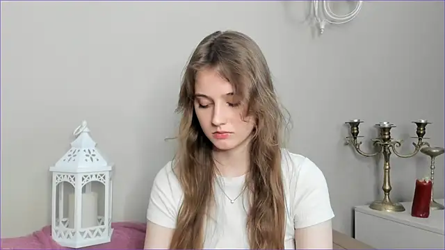 Snapshot of RubieHeiser chatting on 15, 4, 2026 RubieHeiser online show from 15, 4, 2026