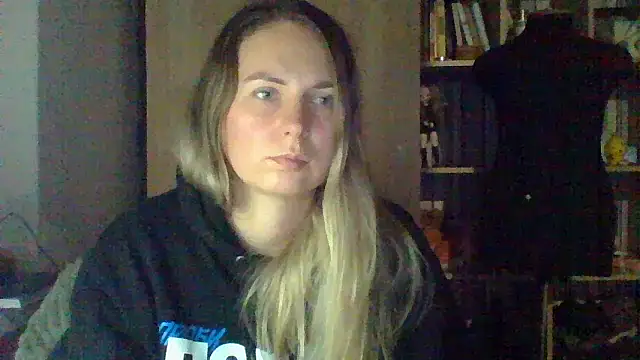 Mollie365 online show from 8, 3, 2026