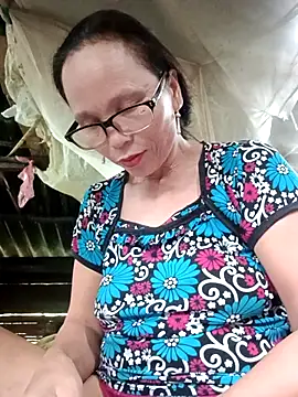 Snapshot of Tina6886 chatting on 10, 4, 2026 Tina6886 online show from 10, 4, 2026