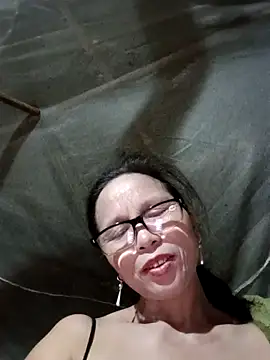 Snapshot of Tina6886 chatting on 23, 4, 2026 Tina6886 online show from 23, 4, 2026