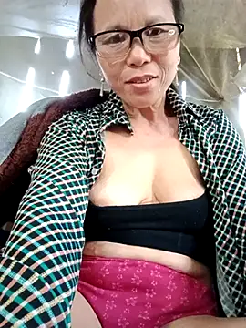 Snapshot of Tina6886 chatting on 29, 4, 2026 Tina6886 online show from 29, 4, 2026