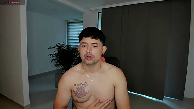 Snapshot of TroyeSavage chatting on 16, 3, 2026 TroyeSavage online show from 16, 3, 2026