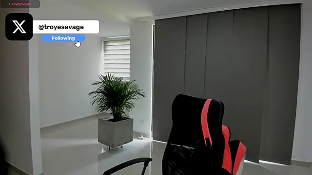 Snapshot of TroyeSavage chatting on 18, 3, 2026 TroyeSavage online show from 18, 3, 2026