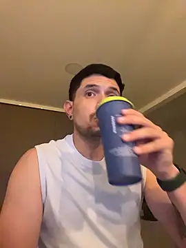 Snapshot of TroyeSavage chatting on 20, 3, 2026 TroyeSavage online show from 20, 3, 2026