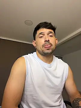 Snapshot of TroyeSavage chatting on 25, 3, 2026 TroyeSavage online show from 25, 3, 2026