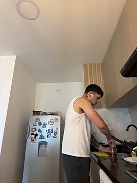 Snapshot of TroyeSavage chatting on 3, 4, 2026 TroyeSavage online show from 3, 4, 2026