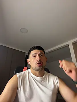 Snapshot of TroyeSavage chatting on 3, 4, 2026 TroyeSavage online show from 3, 4, 2026