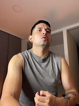 Snapshot of TroyeSavage chatting on 9, 4, 2026 TroyeSavage online show from 9, 4, 2026