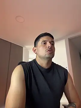 Snapshot of TroyeSavage chatting on 10, 4, 2026 TroyeSavage online show from 10, 4, 2026