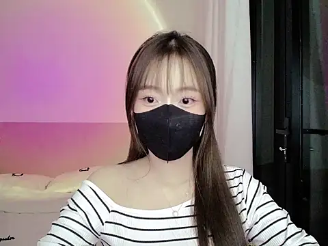 Snapshot of HeooPeppa chatting on 7, 4, 2026 HeooPeppa online show from 7, 4, 2026