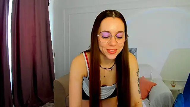 Snapshot of BloomAndFun chatting on 21, 3, 2026 BloomAndFun online show from 21, 3, 2026