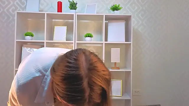 Snapshot of EsterCristofori chatting on 25, 4, 2026 EsterCristofori online show from 25, 4, 2026