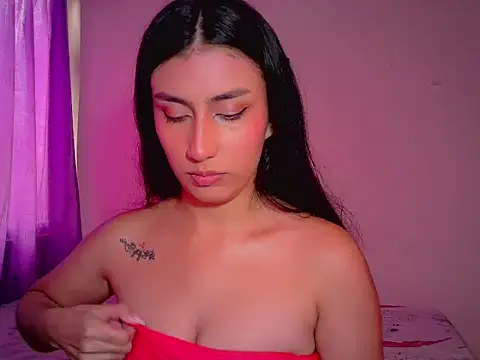 Snapshot of KattySquirtt chatting on 12, 3, 2026 KattySquirtt online show from 12, 3, 2026