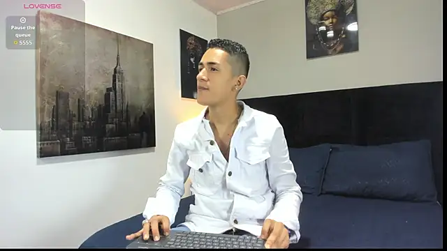 Snapshot of _Alan_Walker_1 chatting on 1, 4, 2026 Alan Walker 1 online show from 1, 4, 2026