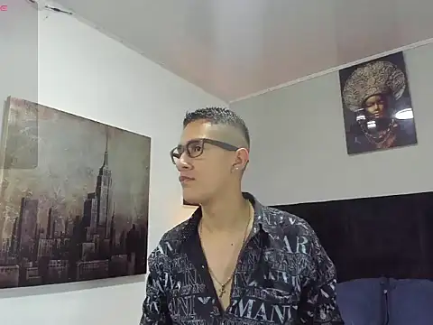 Snapshot of _Alan_Walker_1 chatting on 6, 4, 2026 Alan Walker 1 online show from 6, 4, 2026